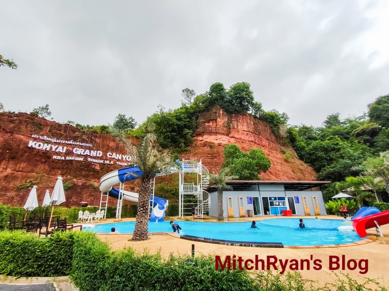 Koh yai grand canyon park swimming pool